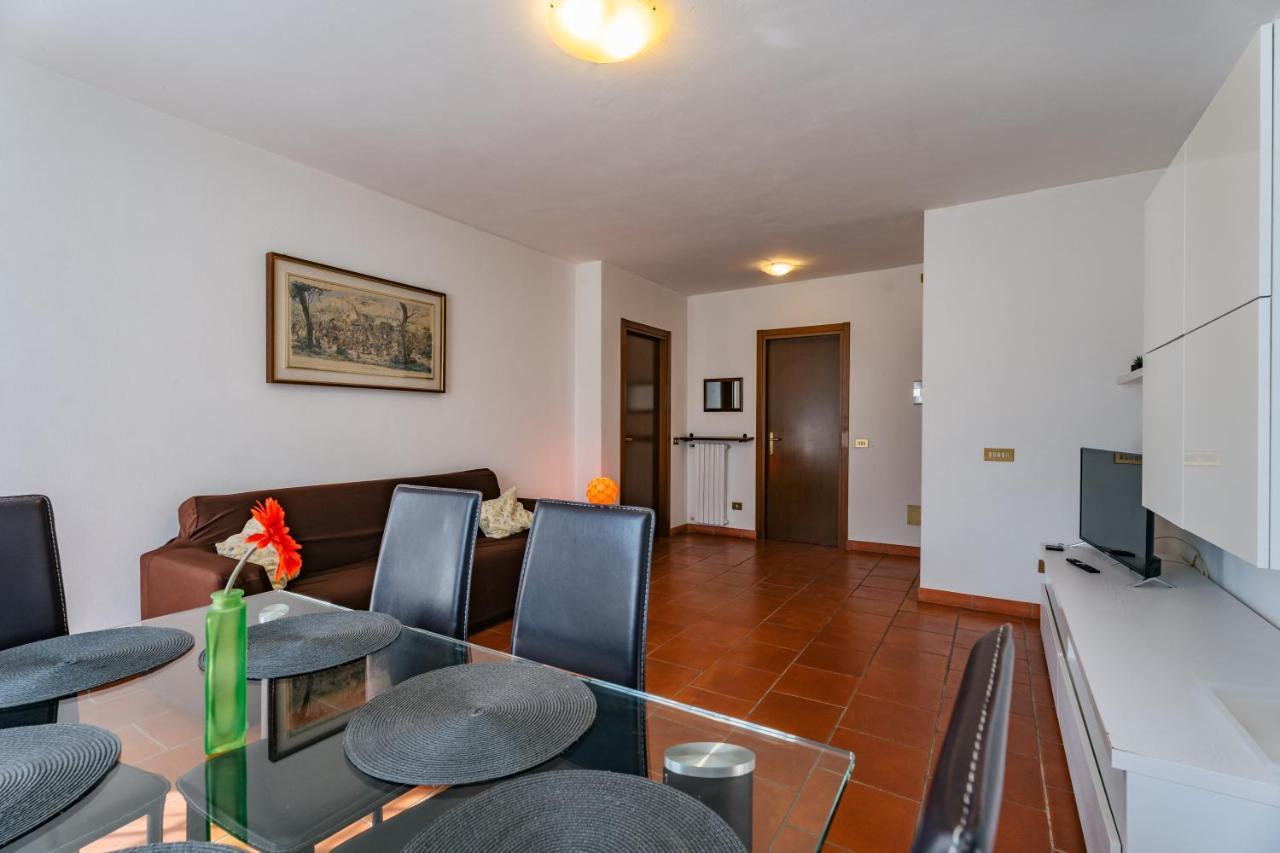 Oliveto Lario Mary Rose Apartments מראה חיצוני תמונה
