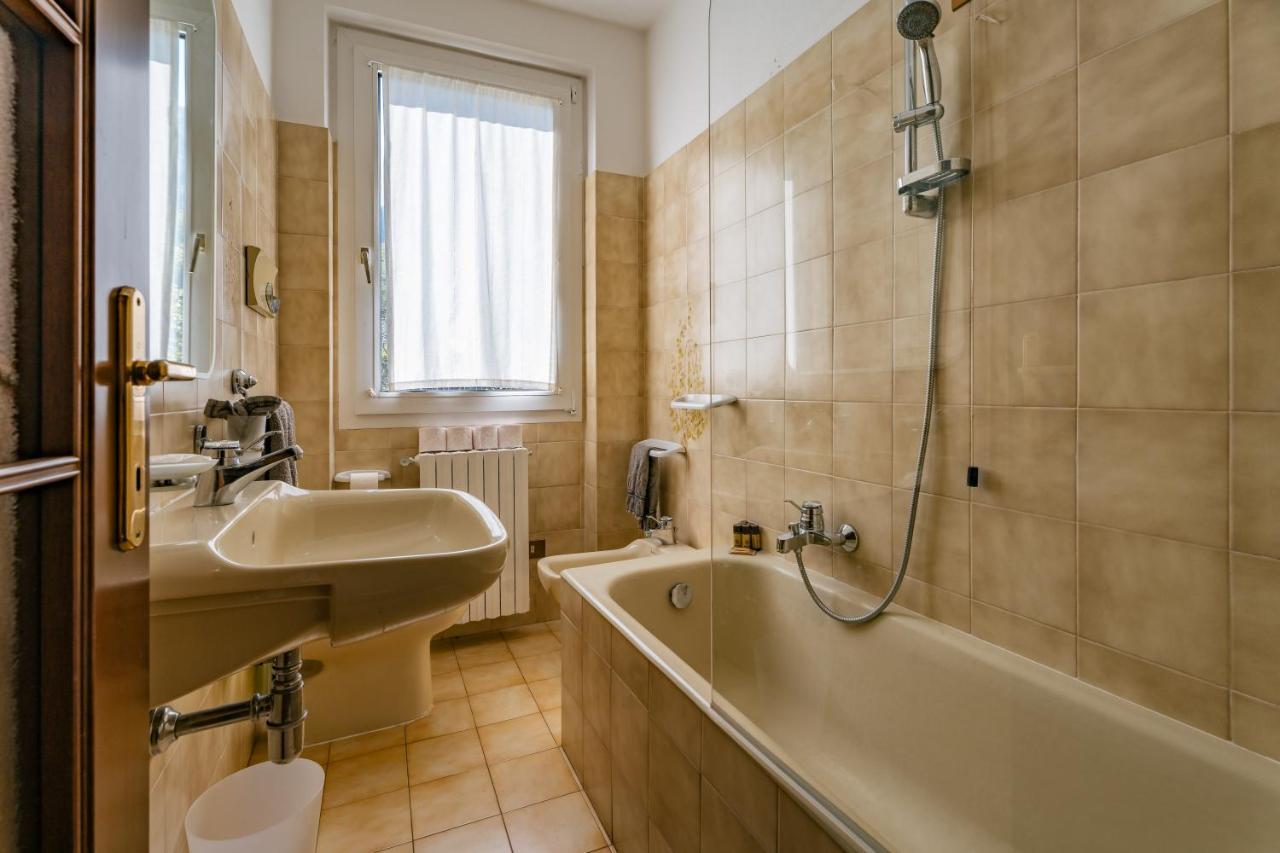 Oliveto Lario Mary Rose Apartments מראה חיצוני תמונה